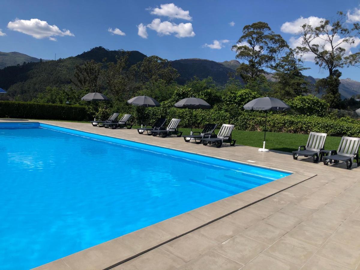 Hotel Eco Salvador Geres Buitenkant foto