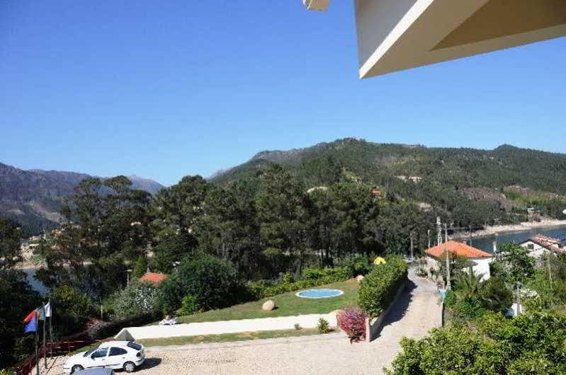 Hotel Eco Salvador Geres Buitenkant foto